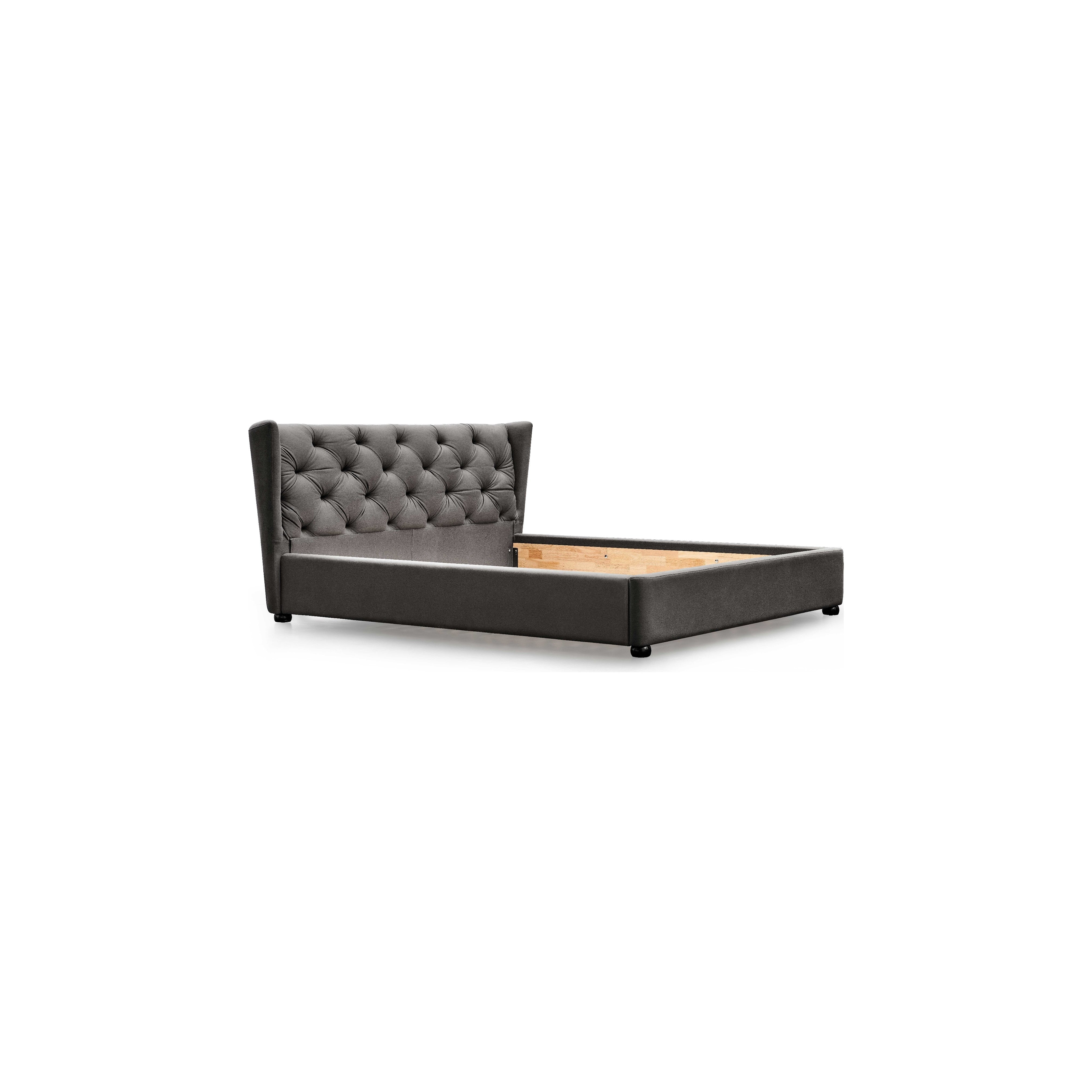 Bed C535