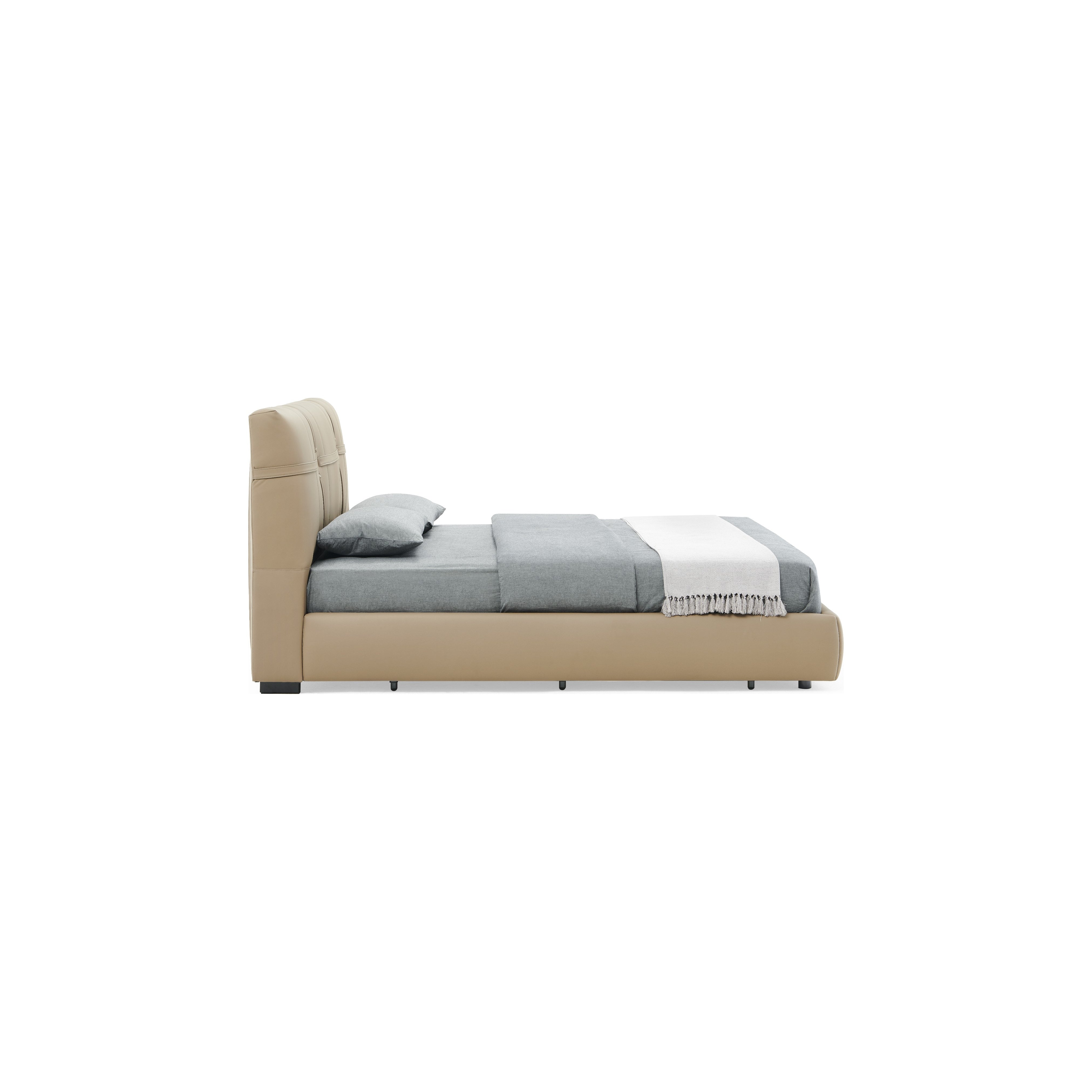 Bed C543