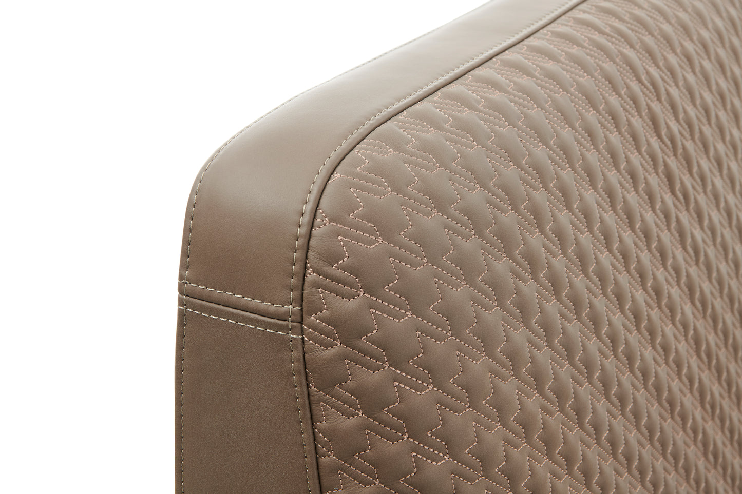 Bed C559